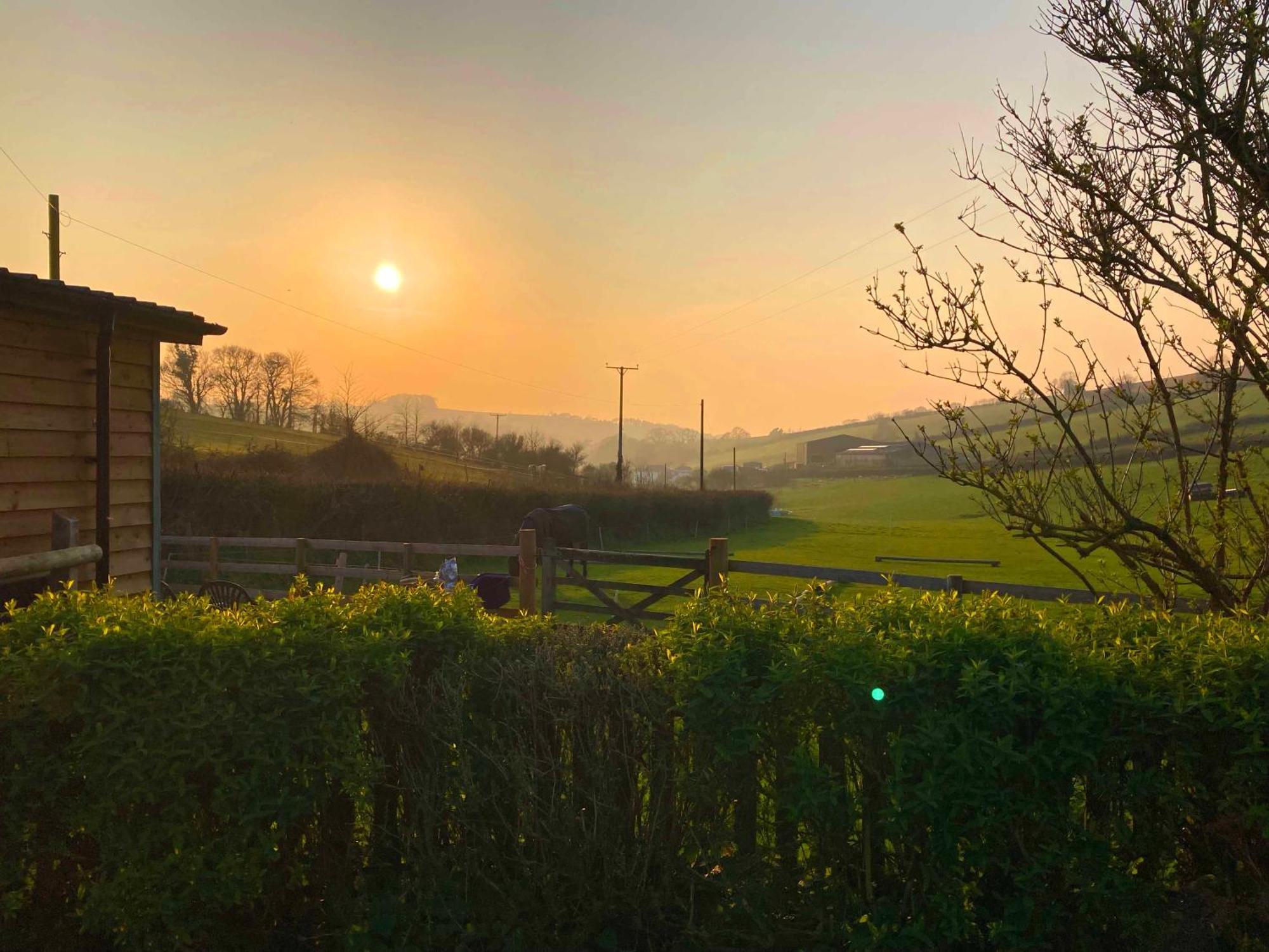 The Nest - Thatched Seaside Country For Two * Stokeinteignhead